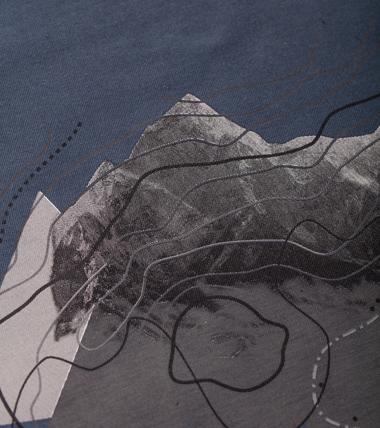 Bayan Antrasit Mountain