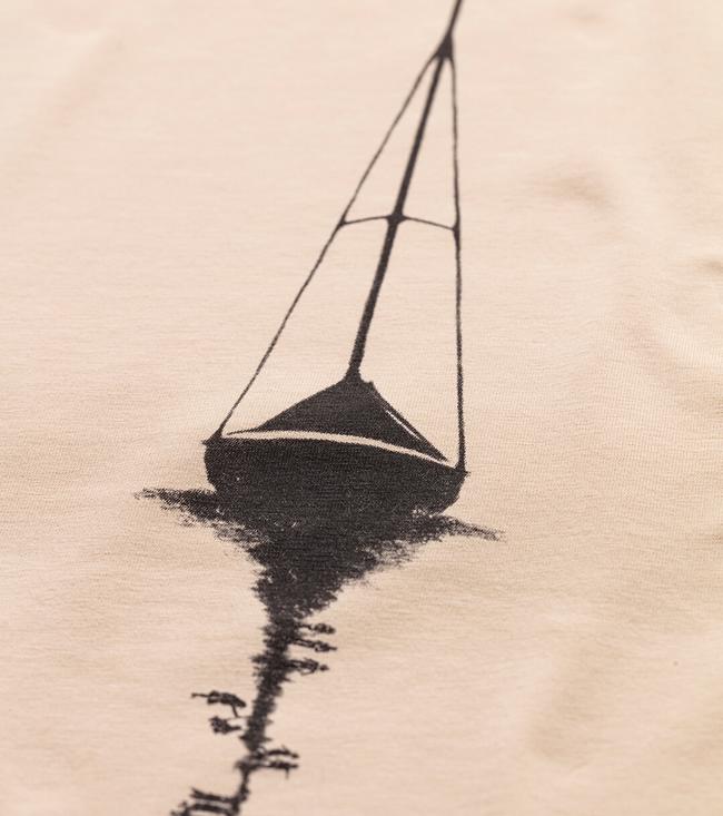 Bayan Bej Reflection 