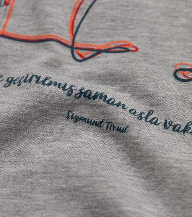 Bayan Grimelange Hayalci Kediler 