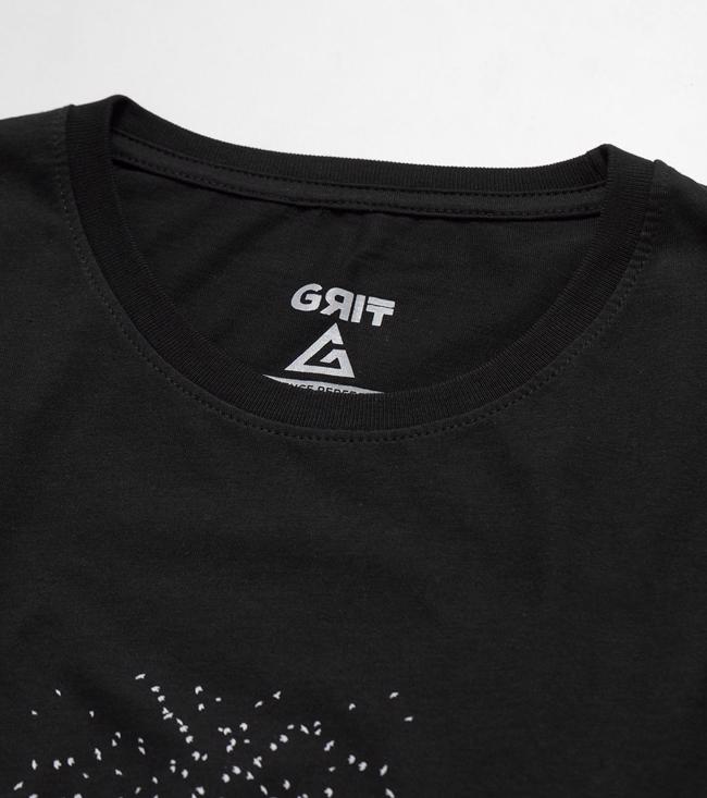 Bayan Siyah Dreams on Wings 2	